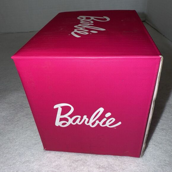 Paladone Barbie Style Icon Collector's 12 oz Coffee, Tea & Hot Chocolate Mug New - Picture 7 of 7